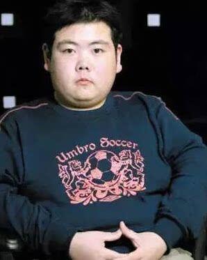 网红斜眼胖子,揭秘网红背后的故事与魅力